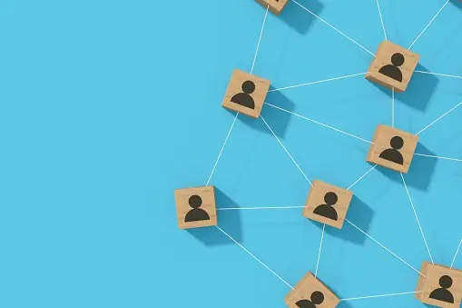 Who You Already Know is a Huge Factor in Who You’ll&nbsp;Meet